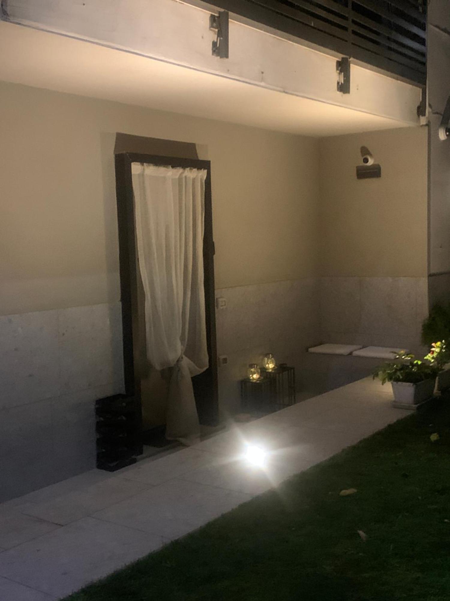 Papero Rosso Apartment Rozzano Ngoại thất bức ảnh